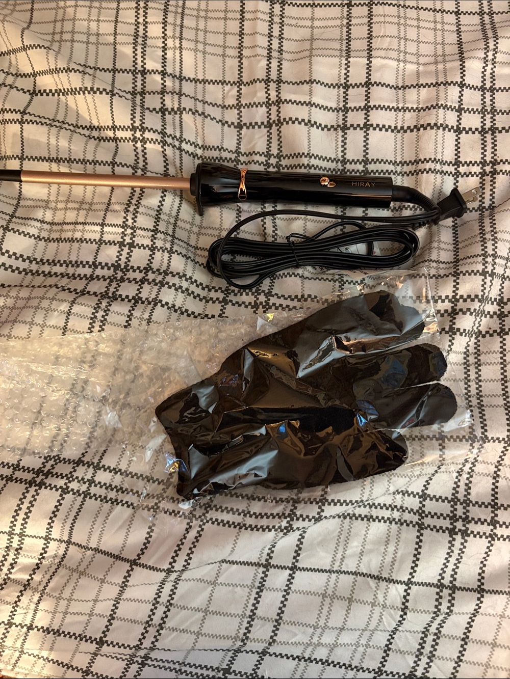 Black and Gold Styling Iron with Protective Glove